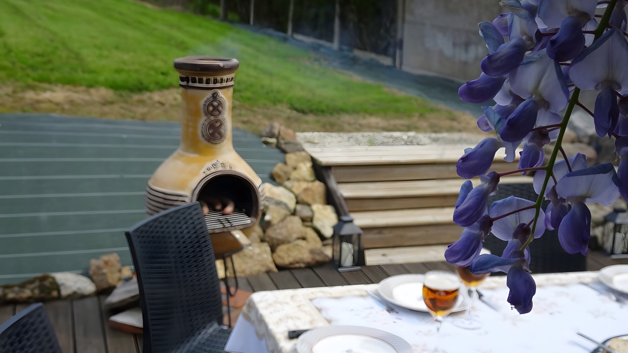 Photo of Outdoor in Saint-Georges-de-Reintembault