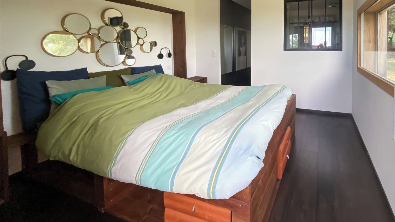 Photo of Bedroom in Nebian