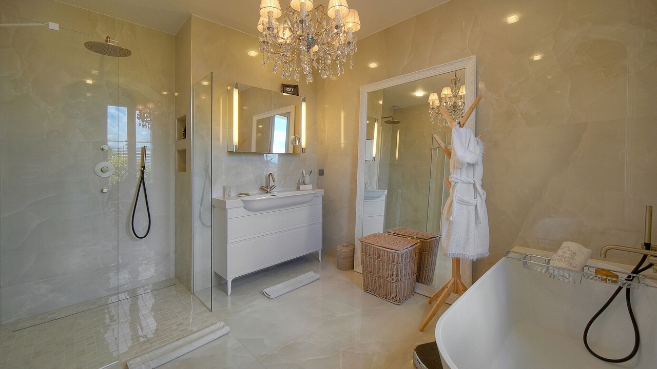 Photo of Bathroom in Cannes
