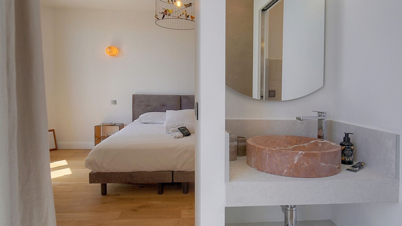 Photo of Bedroom in Cannes