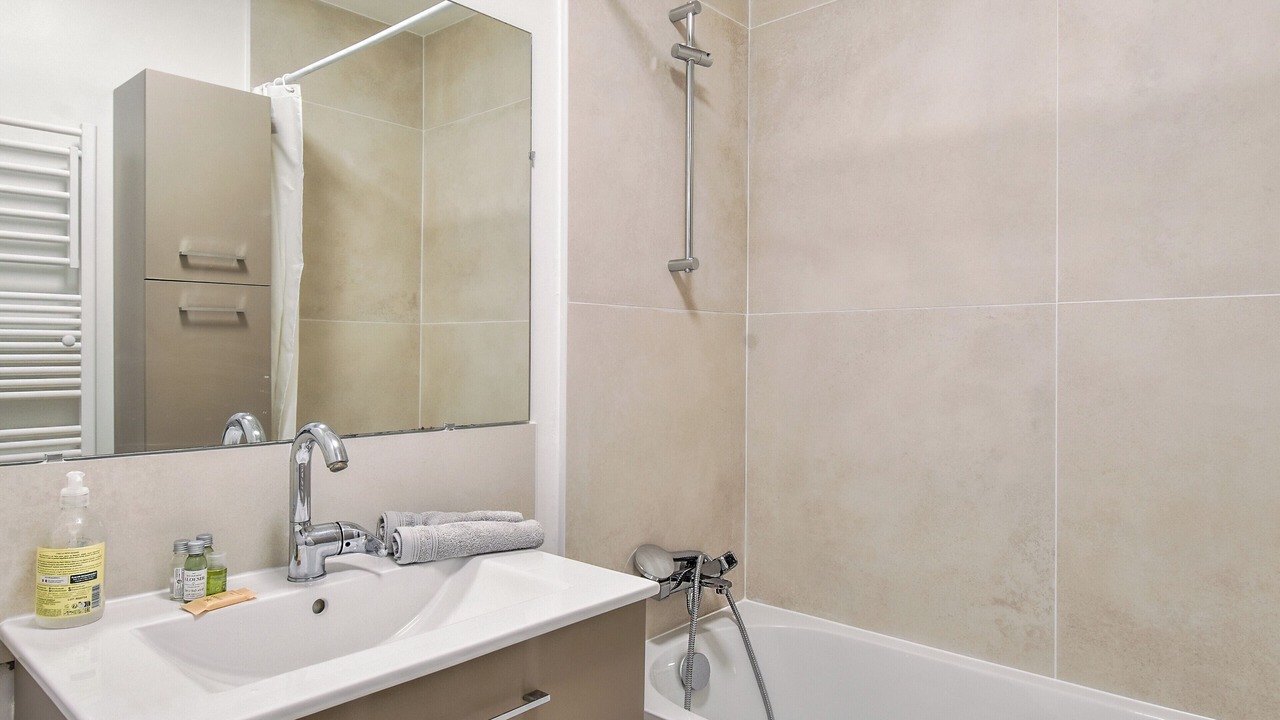 Photo of Bathroom in Saint-Laurent-du-Var