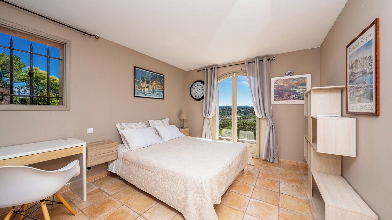 Photo of Bedroom in Le Plan-de-Grasse
