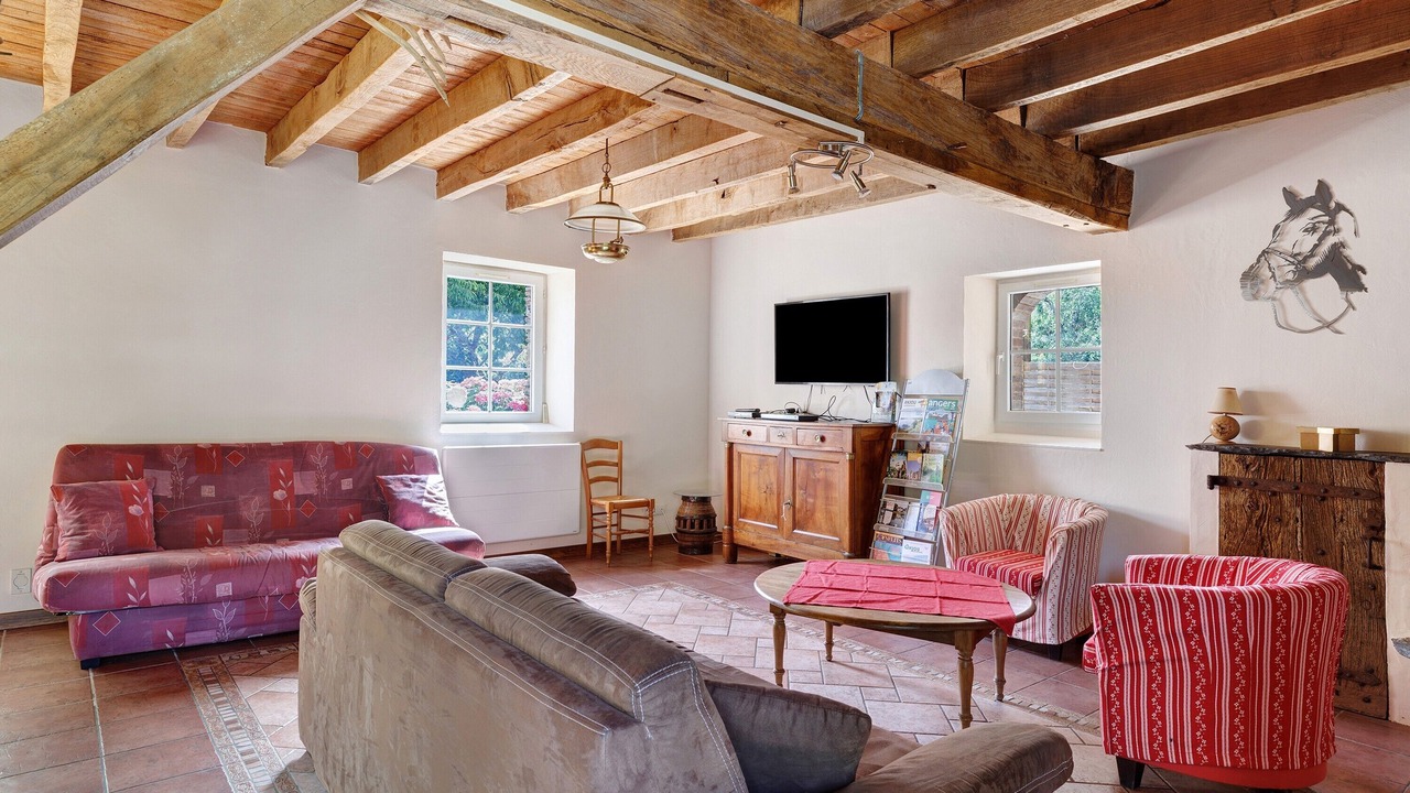 Photo of Livingroom in Nyoiseau