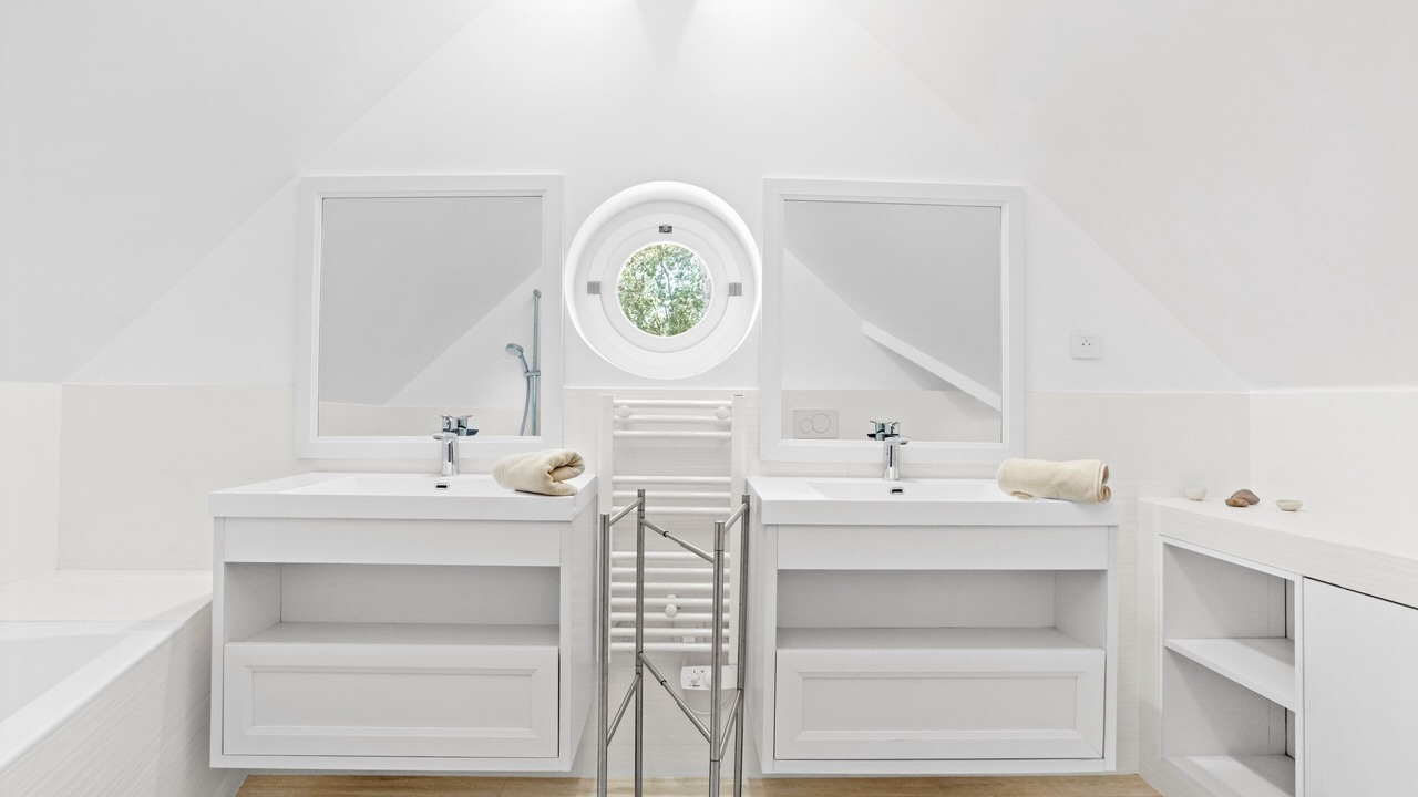 Photo of Bathroom in Saint-Aygulf
