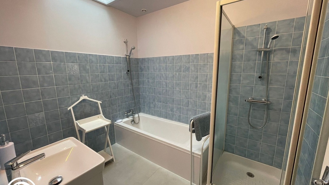 Photo of Bathroom in Saint-Aubin-des-Ormeaux