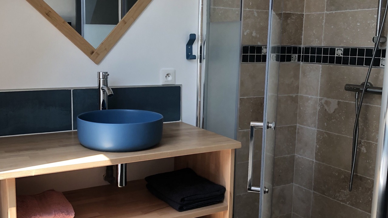 Photo of Bathroom in Barneville-Carteret