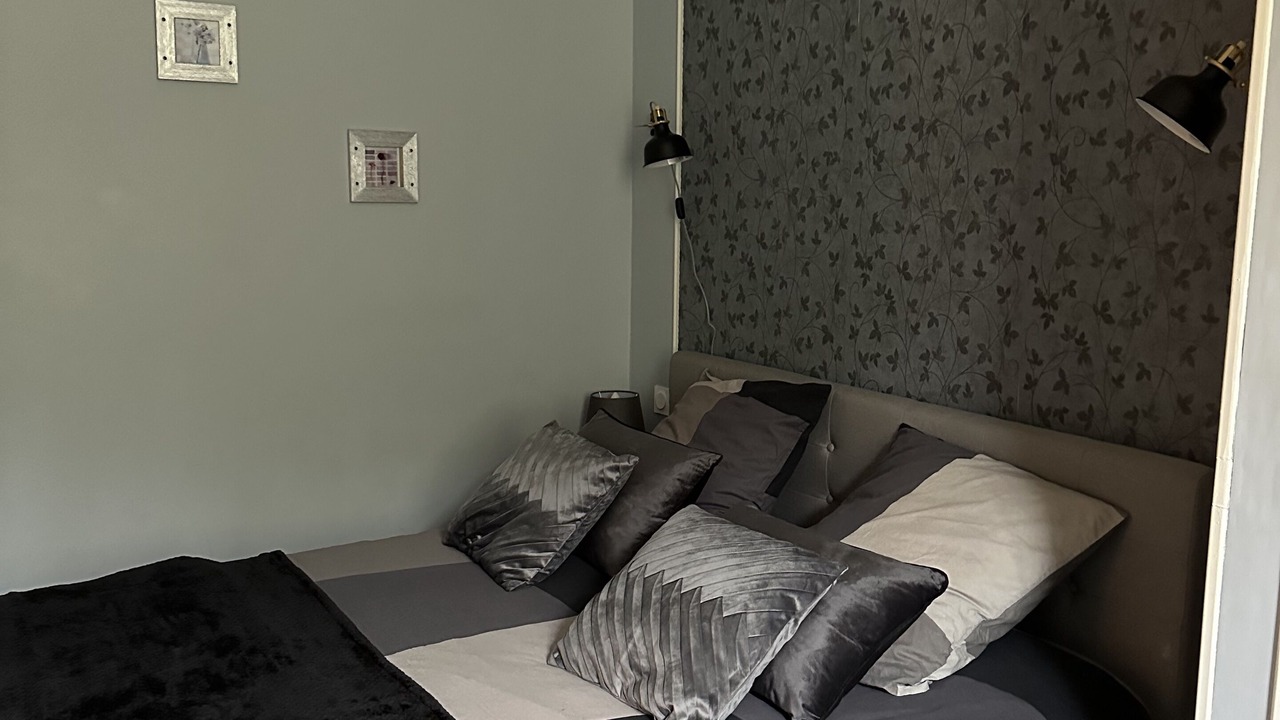 Photo of Bedroom in Issel