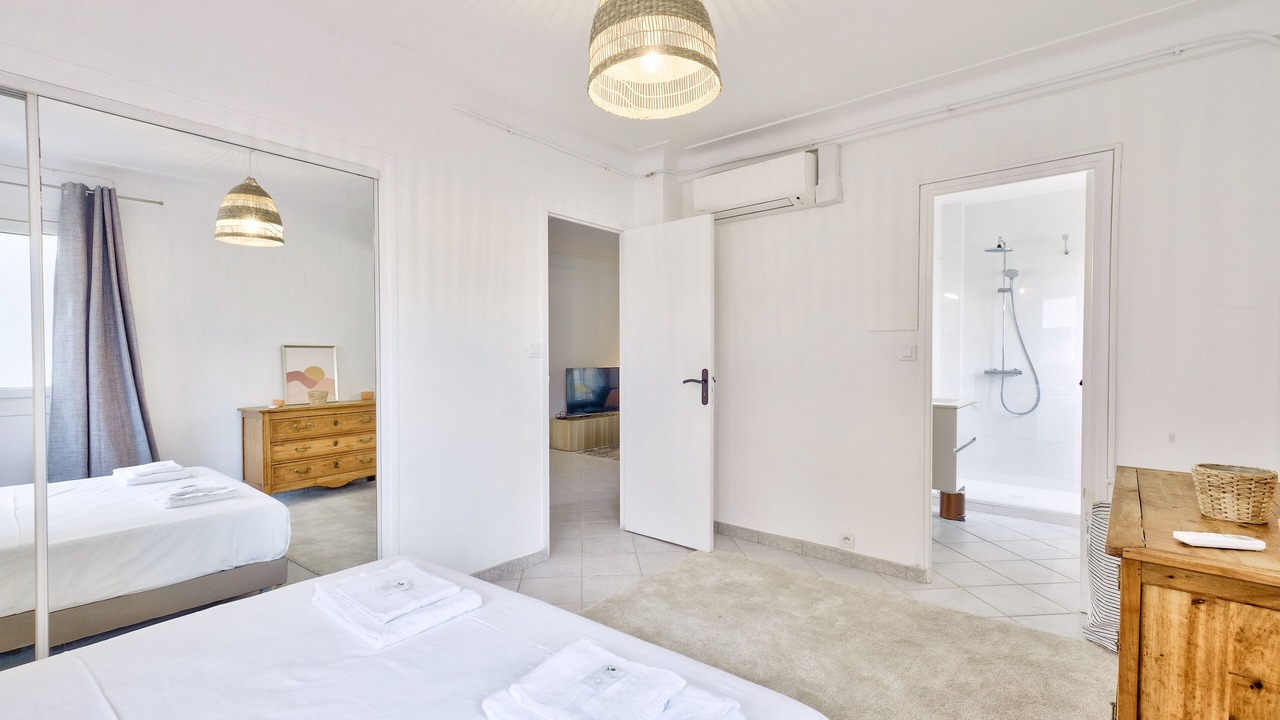 Photo of Bedroom in Cannes