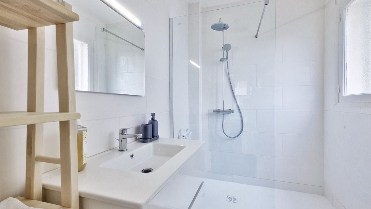 Photo of Bathroom in Cannes