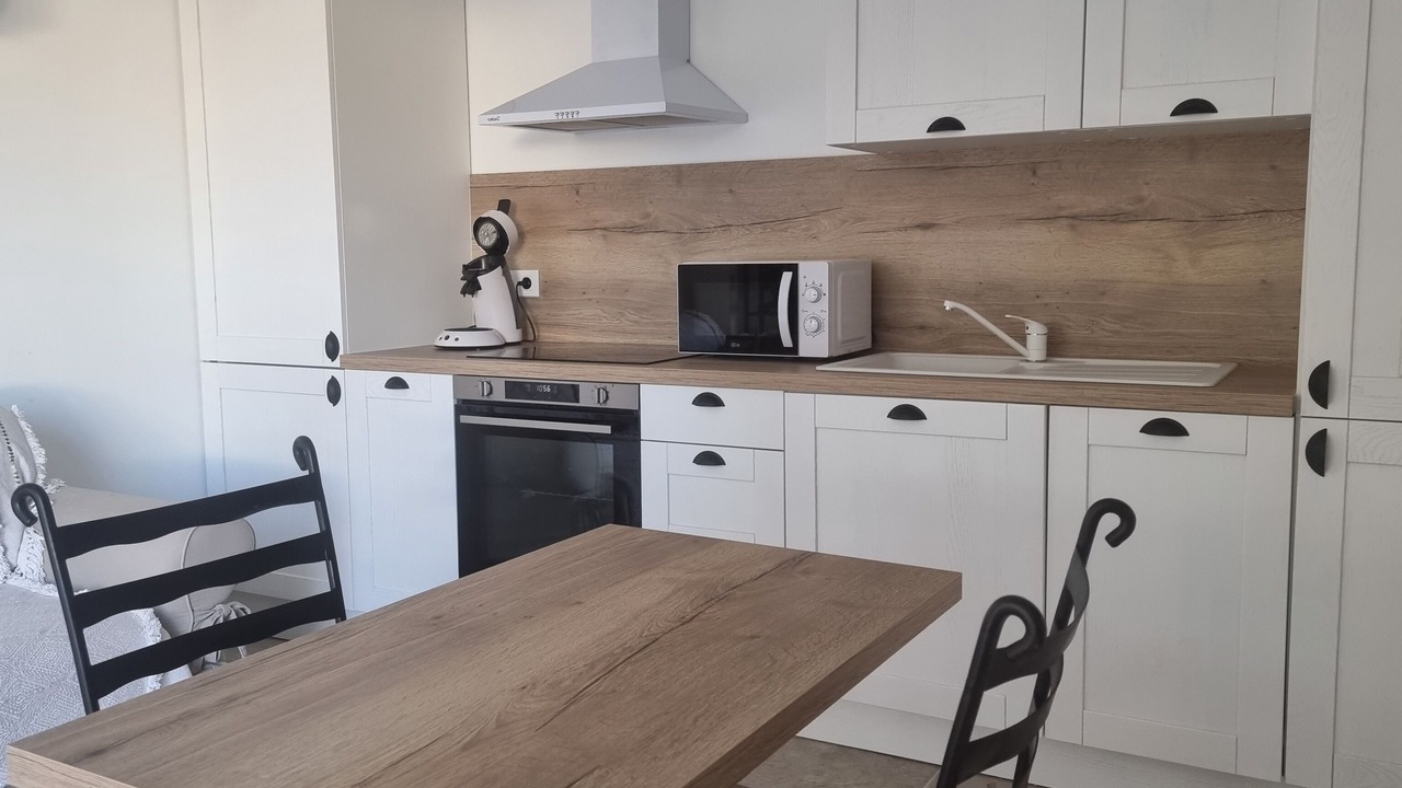 Photo of Kitchen in Saint-Esteve-Janson