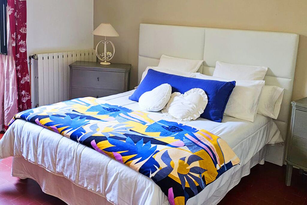 Photo of Bedroom in Villedieu