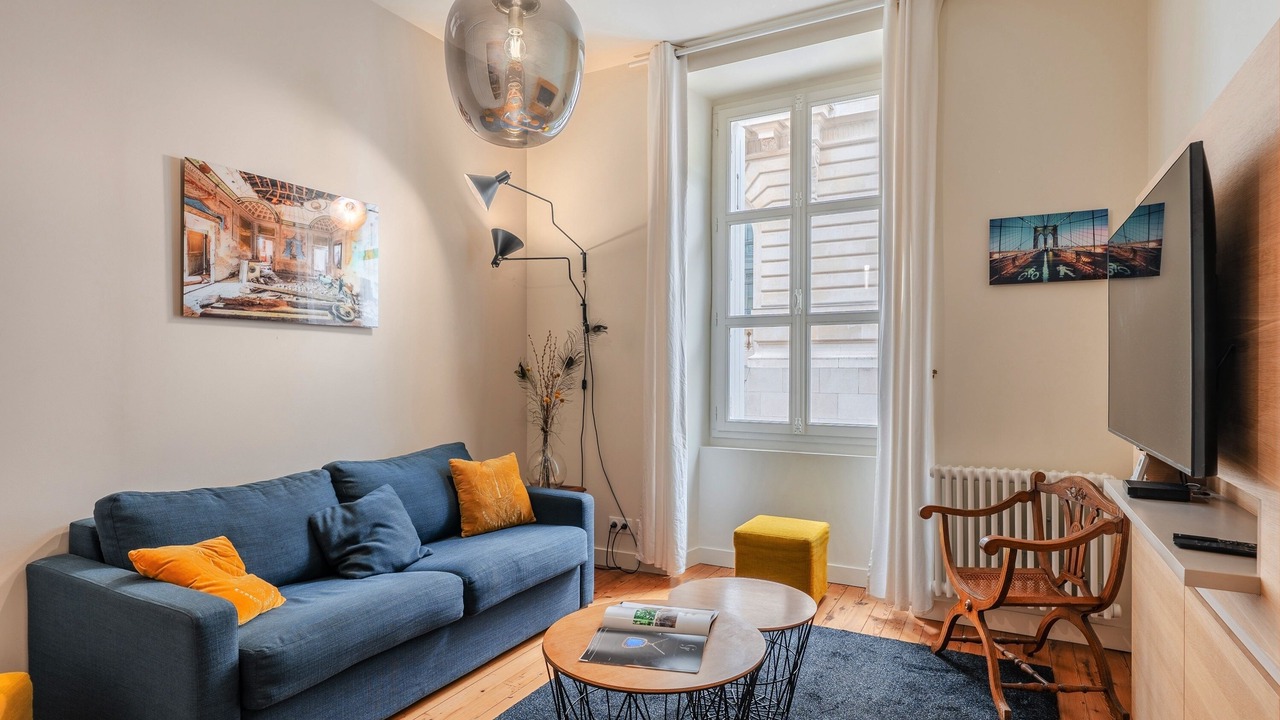 Photo of Livingroom in Richebourg - Saint-Clement
