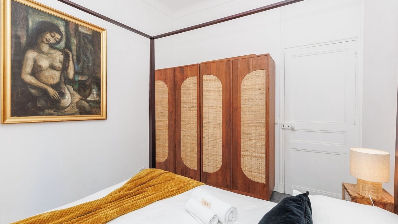 Photo of Bedroom in California - Pezou