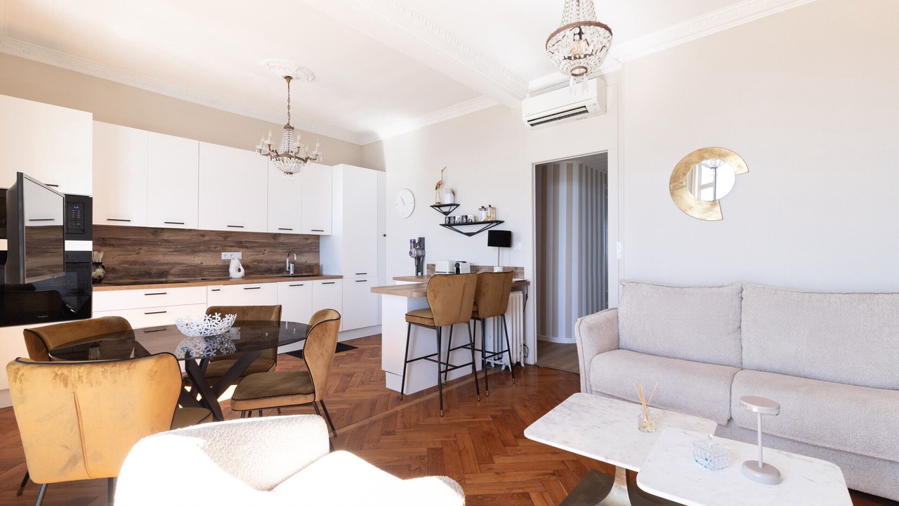 Photo of Livingroom in Fabron