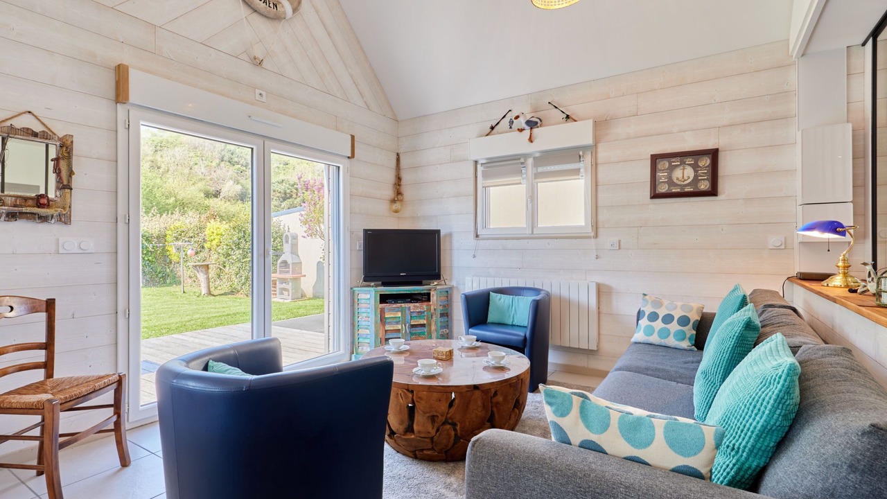 Photo of Livingroom in Saint-Laurent-sur-Mer