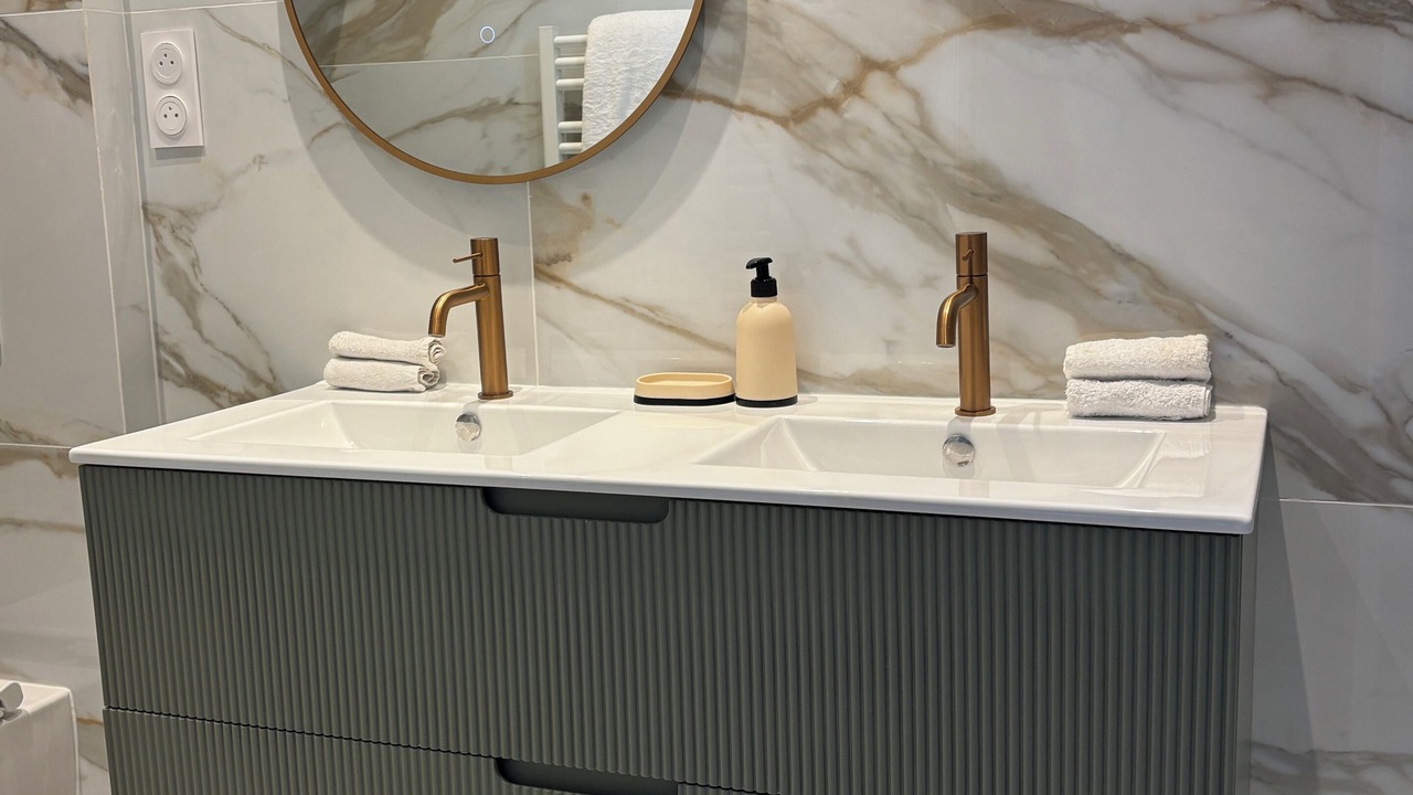Photo of Bathroom in Prado - Republique