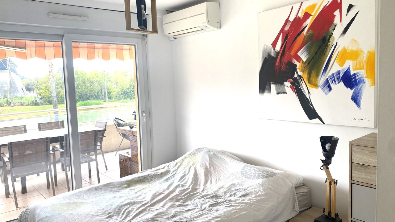 Photo of Bedroom in Le Cannet