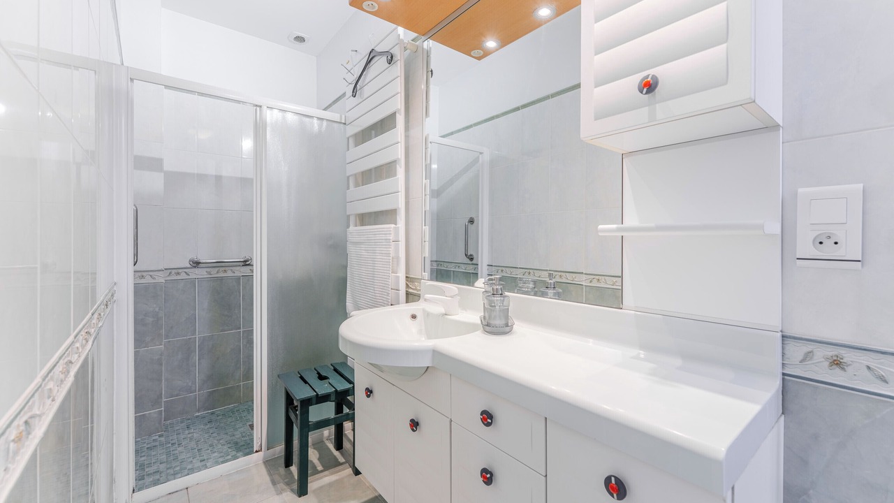 Photo of Bathroom in La Rogere