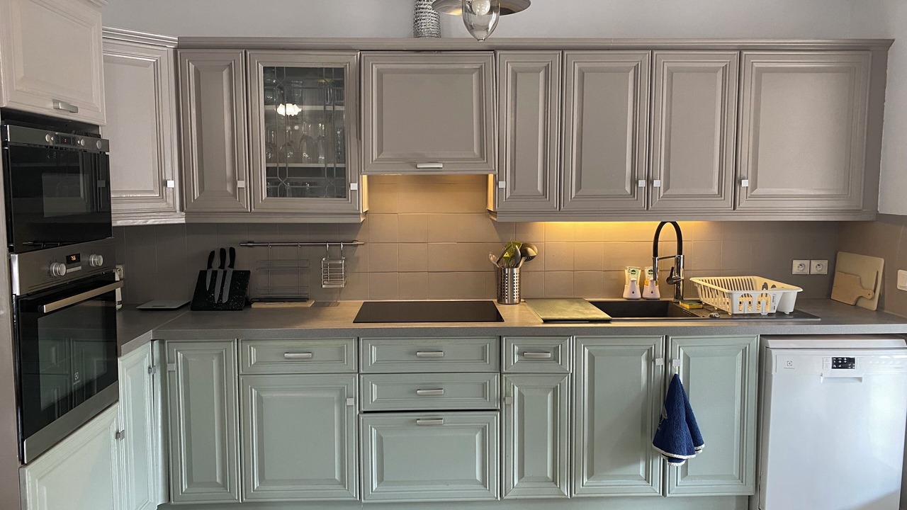 Photo of Kitchen in Le Plan-de-Grasse