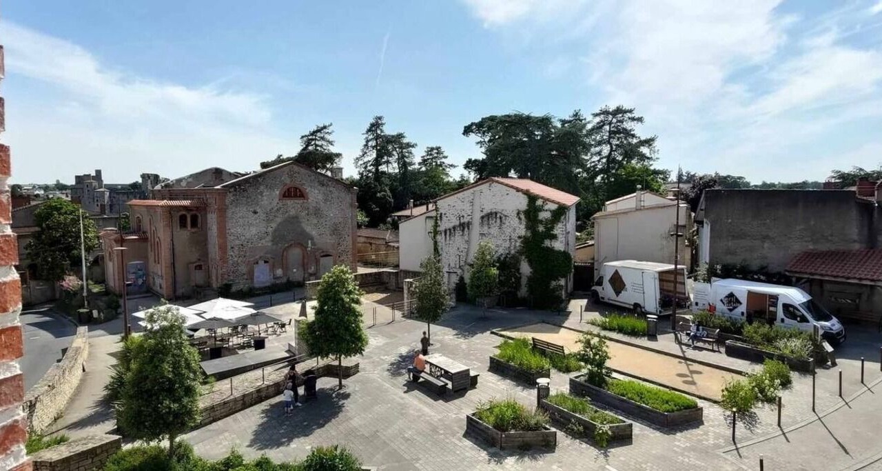 Photo of Others in Clisson