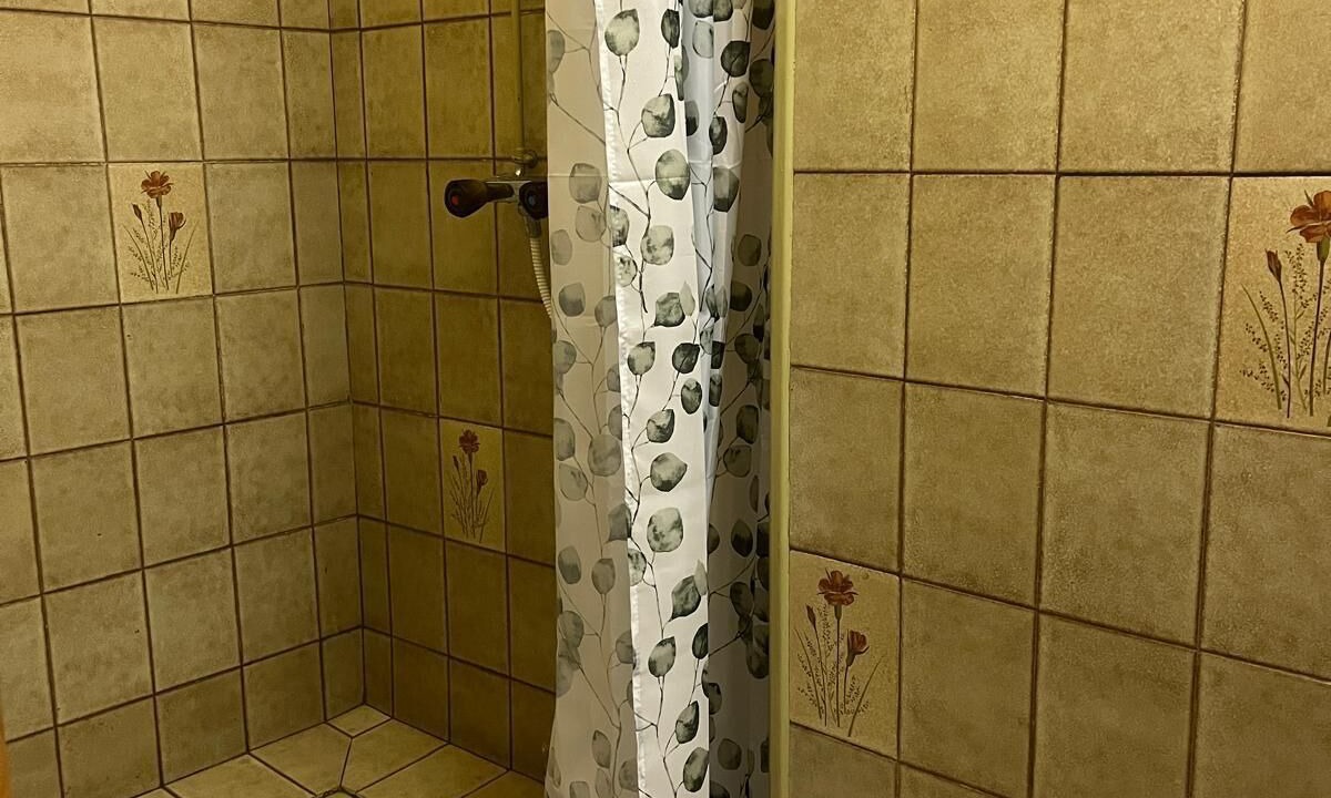 Photo of Bathroom in Cuxac-Cabardes
