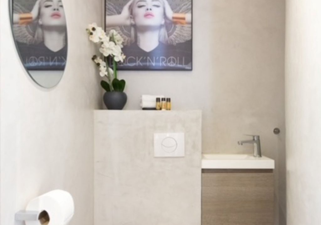 Photo of Bathroom in Cannes City Centre