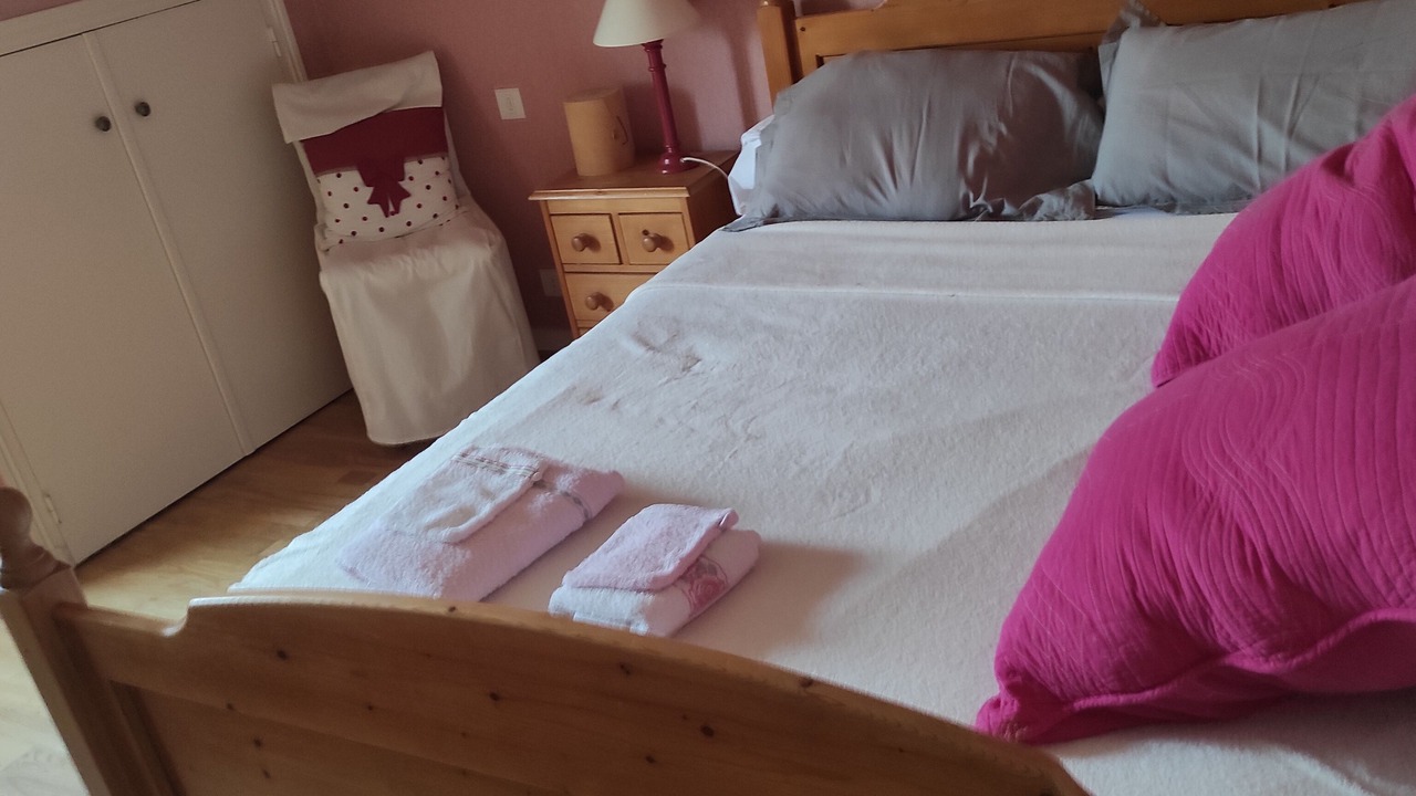 Photo of Bedroom in Tregunc