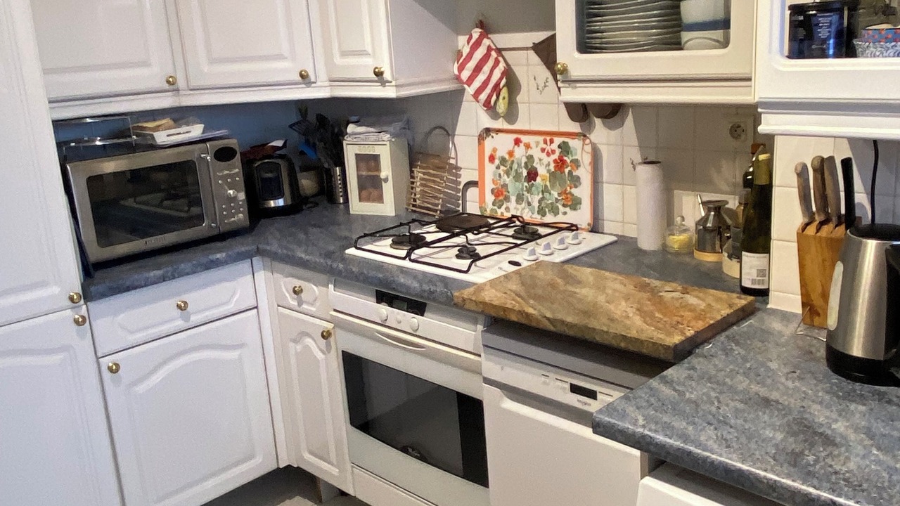 Photo of Kitchen in Prado - Republique