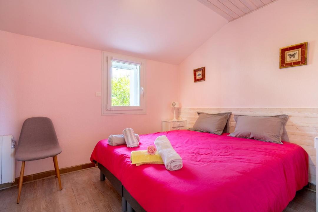 Photo of Bedroom in Pont-Aven