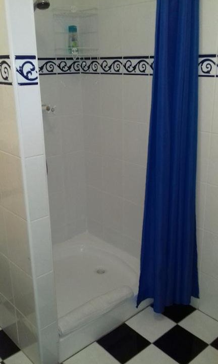 Photo of Bathroom in Lau-Balagnas