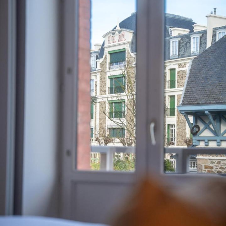 Photo of Others in Dinard