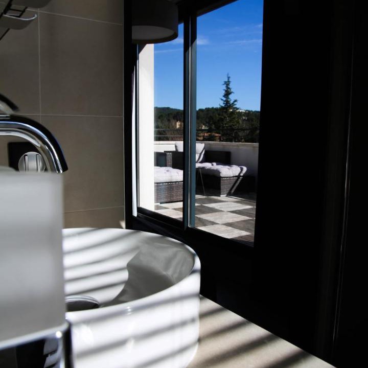 Photo of Bathroom in Meyreuil
