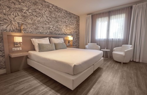 Saint-Aygulf Hotel | Van der Valk Hotel Le Catalogne Saint Aygulf