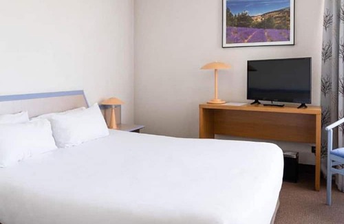 Le Cannet Hotel | Adonis Cannes - Hôtel Thomas