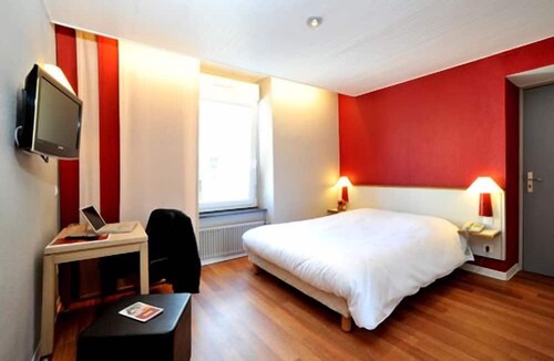 Remiremont Hotel | The Originals Access, Hôtel Arum