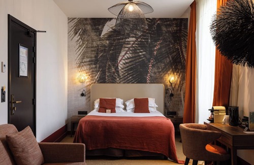 California - Pezou Hotel | Hotel Verlaine