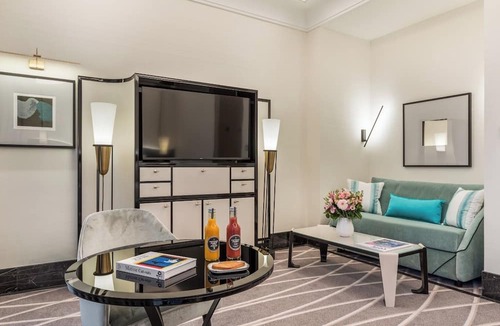 Carre d'Or Hotel | Maison Albar - Le Victoria