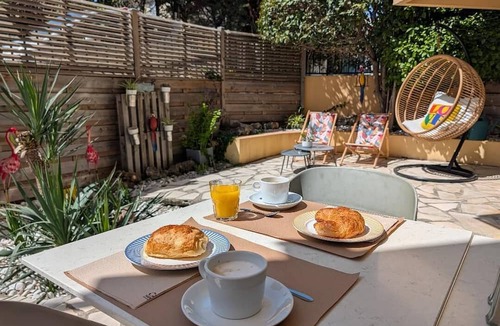 Antibes City Centre Hotel | Hôtel le Collier