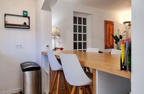 Mandelieu-La-Napoule Apartment | Dolce Apartment 3 Bedrooms 5 Guests 10min to Cannes