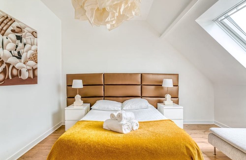 Hauts-Paves - Saint-Felix Apartment | Nymphéa – Élégant duplex avec balcon, à deux pas du centre de Nantes