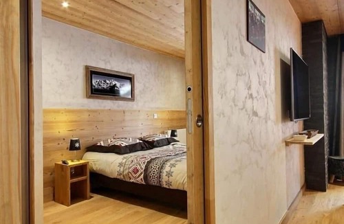 Plagne 1800 Apartment | New Apartment with Terrace and Parking