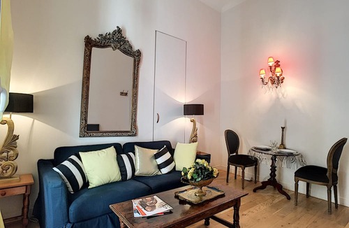 Carre d'Or Apartment | N&J - PALAIS ALICE - Central - By sea