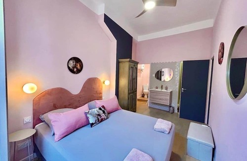 Belsunce Apartment | The Boudoir des Capucins near Canebière – Train Station – Old Port