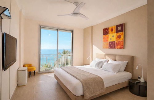 Cannes City Centre Apartment | Superb Bright apt with Sea View