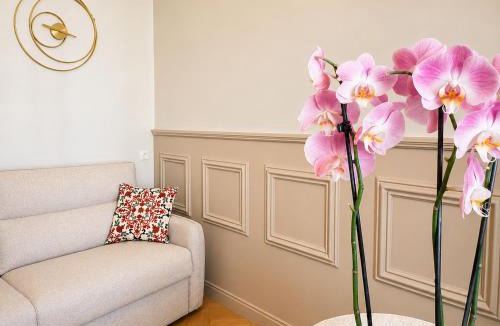 Lepante Quarter Apartment | Seabnb - Elegantia Collection - AC - Central Luxury - Walk Everywhere