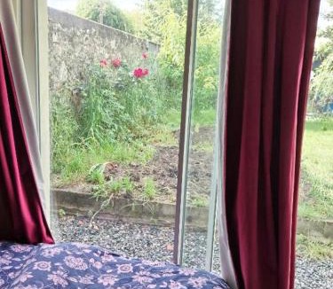 Paimboeuf House | MAISON et jardin avec entrée indépendante et ses 2 chats
