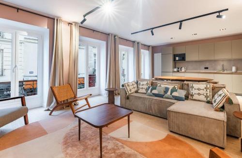 Saint-Merri Apartment | Chic 3-room air-conditioned apartment in the heart of the Marais