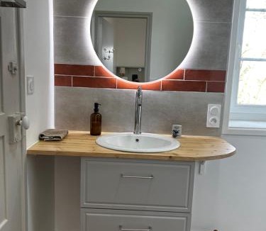 Vierville-sur-Mer Bed & Breakfast | Les chambres d'Omaha Beach Etablissement avec deux chambres d'hôtes, petit-déjeuner compris fait-maison et produits locaux