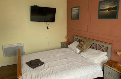 Glomel Bed & Breakfast | Webb's of Glomel