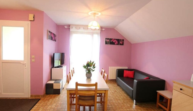 Gite Surtainville, 2 bedrooms, 4 persons